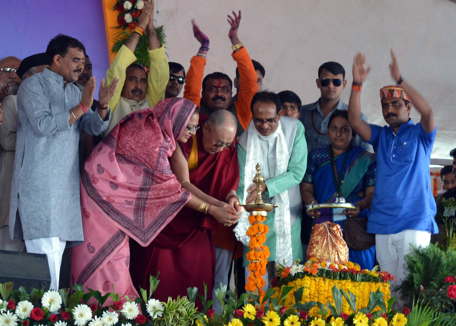 धर्मगुरु दलाई लामा