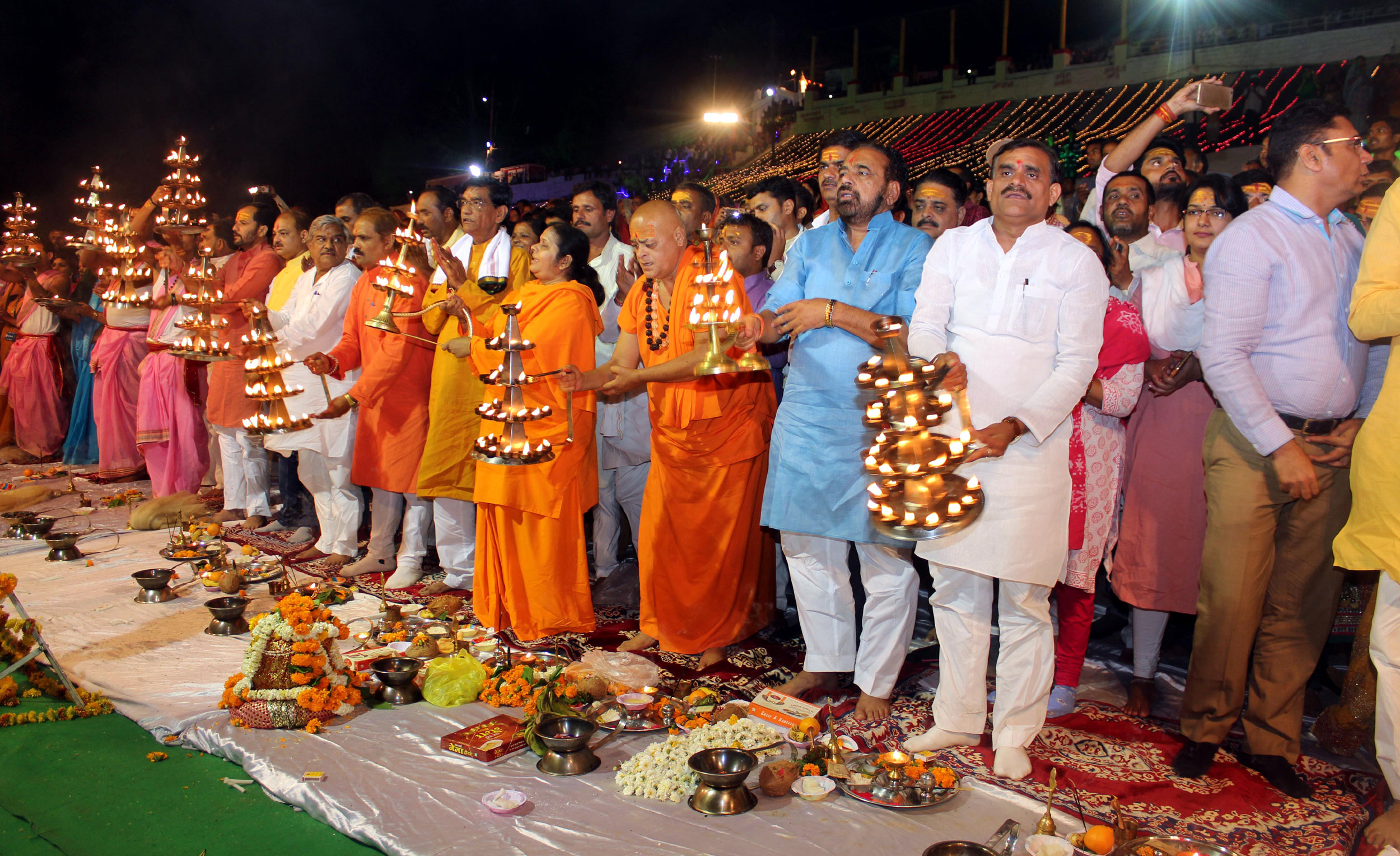 पंचायत एवं ग्रामीण विकास मंत्री गोपाल भार्गव