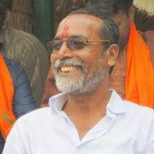 शिवराज के करीबी नेता ने पत्रकार को धमकाया 