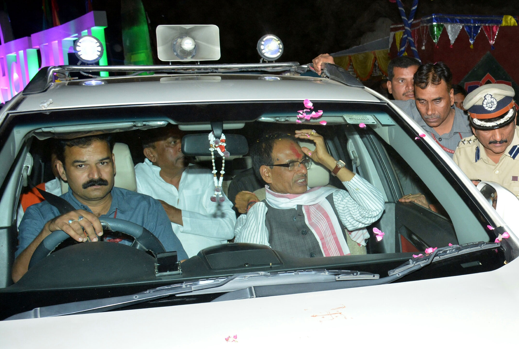 शिवराज  लालबत्ती