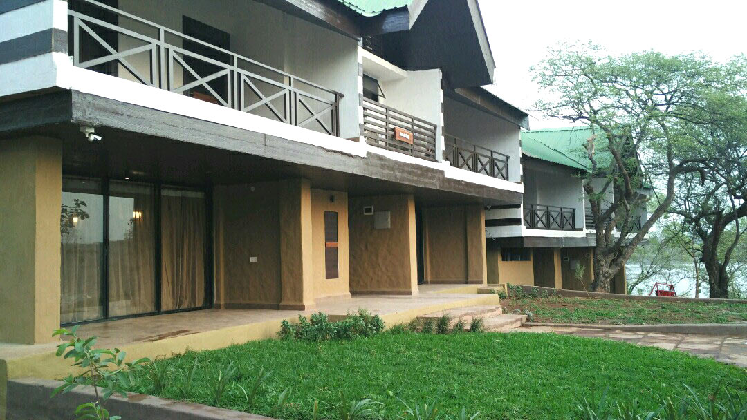 जल-पर्यटन स्थल सेलानी 