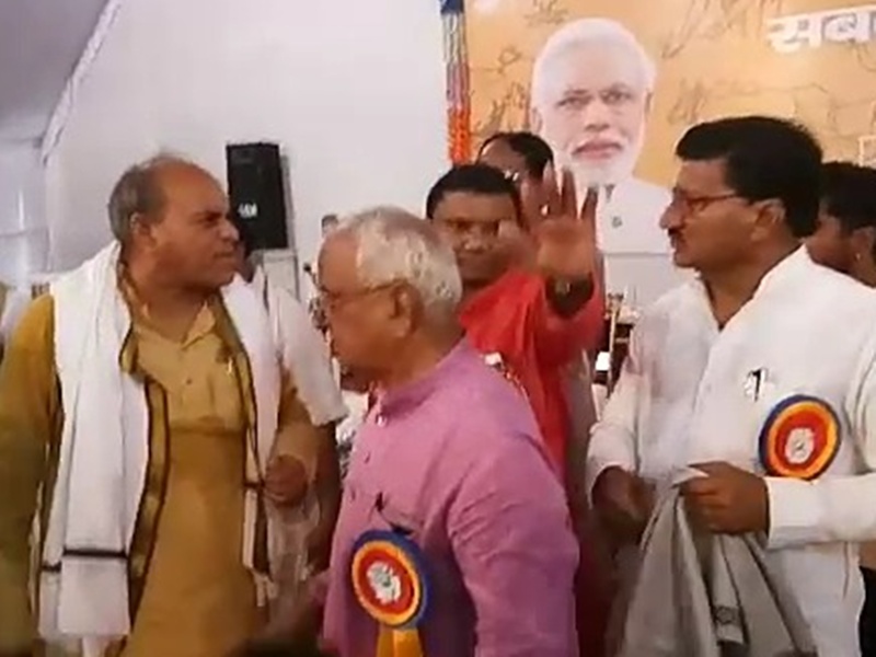 शिवराज के मंत्री  चोर 