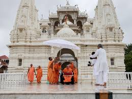 स्वामीनारायण मंदिर रायपुर 