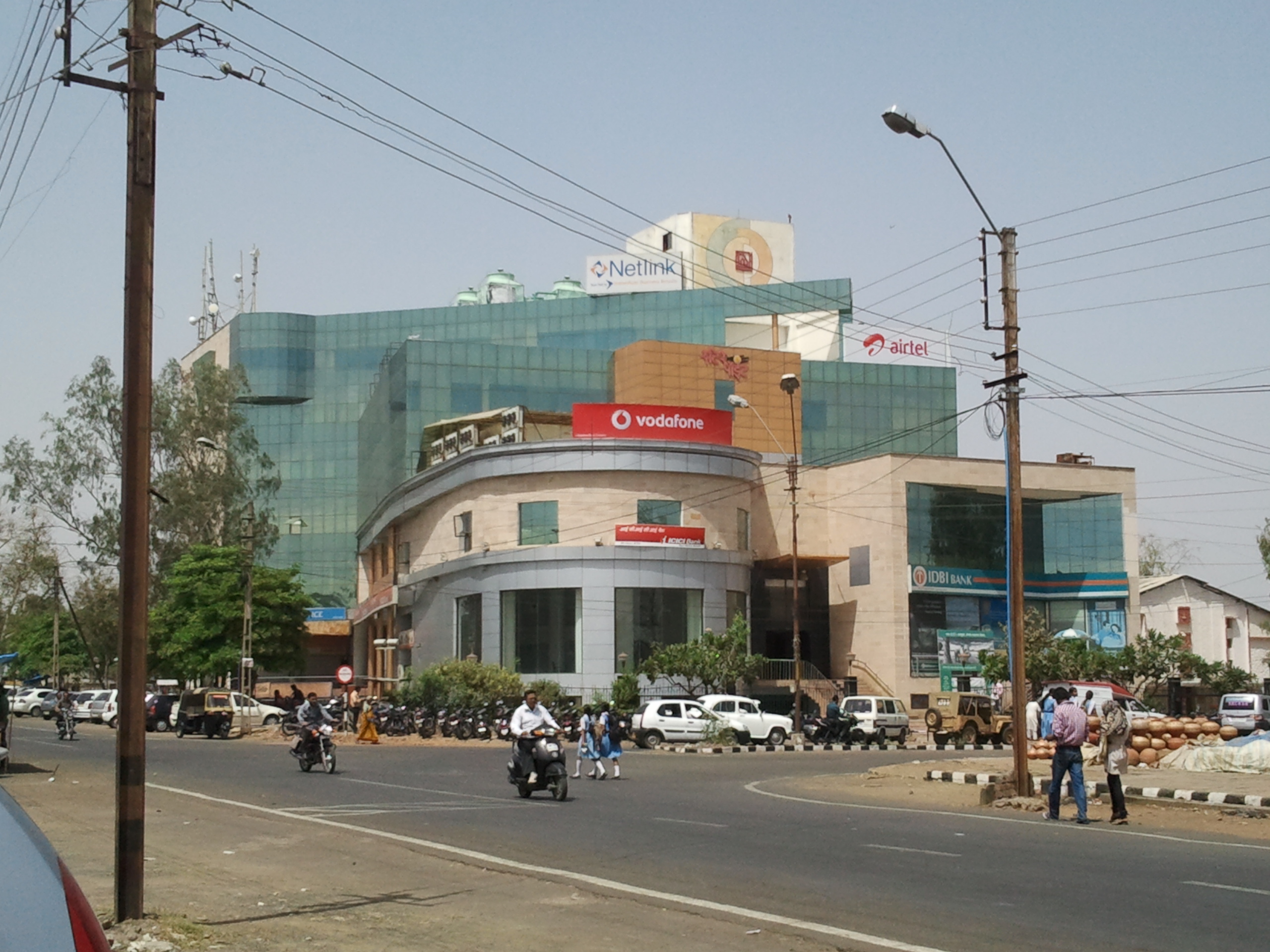 वोडाफोन सिद्धार्थ त्रिवेदी