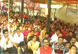 शिक्षाकर्मियों ने खत्म की हड़ताल 