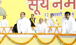 वर्षों के संचित ज्ञान का आविष्कार है सूर्य नमस्कार