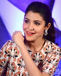 दादासाहेब फाल्के एक्सीलेंस अवार्ड मिलेगा अनुष्का को 