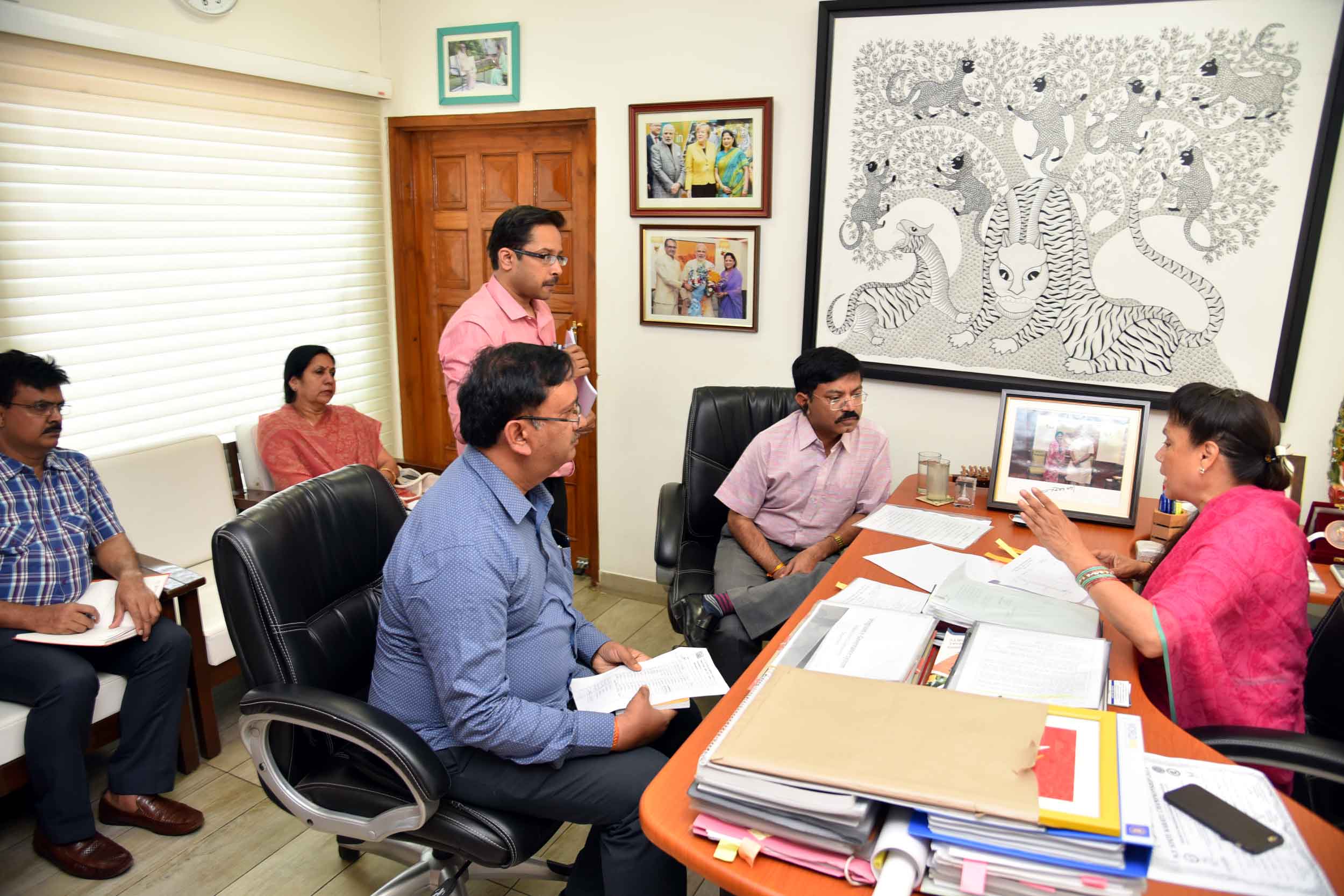 धर्मस्व मंत्री  सिंधिया