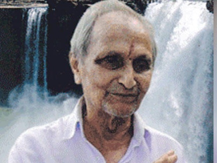 फ्रीडम फाइटर केयूर भूषण