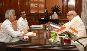  लालजी टंडन 