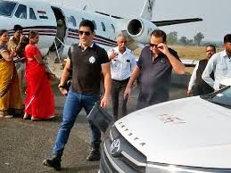 mandla,  enjoy tiger safari, Dhoni family , Kanha