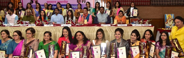 bhopal,women rule hands,  world can be beautiful, Amrita Rai