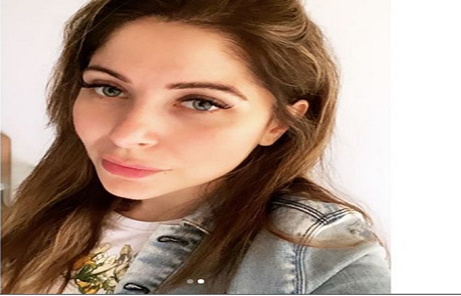 mumbai, Information ,Baby Doll Singer ,Kanika Kapoor, Instagram ,caught , Corona Virus