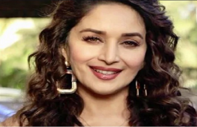 mumbai, Madhuri Dixit ,donated so much money, fight with corona virus