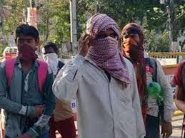 dewas, Labor money is over, laborers are forced, go to Betul , foot from the potter