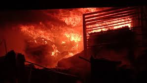 gwalior, Huge fire, cap market ,burnt , ashes in lakhs