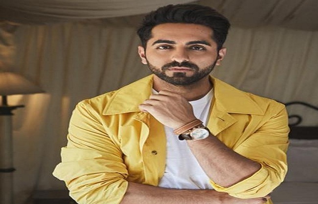 mumbai, Ayushman Khurana ,paid tribute, martyrs , Handwara through poetry