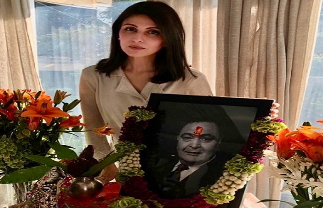 mumbai, Riddhima Kapoor Sahni, shared pictures, father Rishi Kapoor, prayer meeting