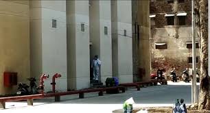 Indore ,corona suspect ,elderly suicide , jumping ,fourth floor , hospital