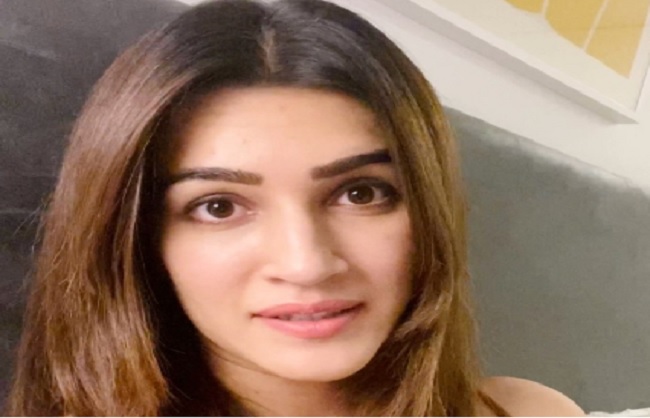 mumbai,Kriti Sanon ,shared,throwback video