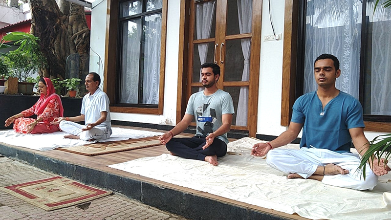 bhopal, Chief Minister Shivra, yoga with family, most effective means, staying healthy