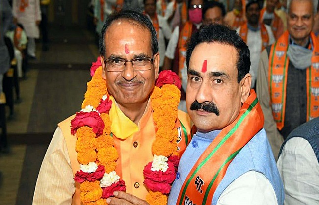 bhopal,Home Minister, Narottam Mishra, dominance, division of departments
