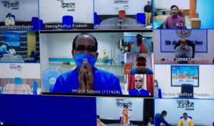 bhopal, Hospitalized ,CM Shivraj ,making tea , laundry himself