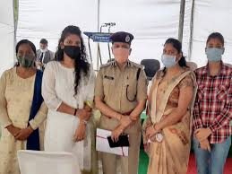 bhopal, SI became, wife ,Corona Warriors, Devendra Chandravanshi,daughter ,Yashwant Pal