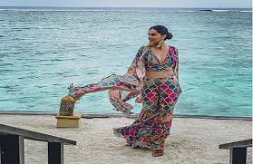 mumbai, Beautiful photo , Taapsee Pannu, ready return home,Maldives vacation