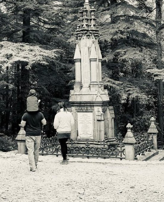 mumbai,Photos shared ,Kareena Kapoor Khan, little Taimur