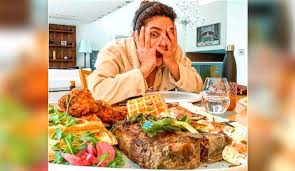 mumbai,Priyanka Chopra .shares her picture , Instagram , fun question