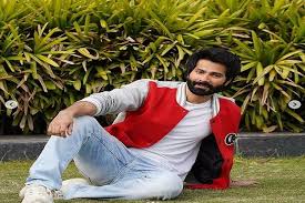 mumbai, Corona positive, Varun shared ,his future, made childhood,old age mimes