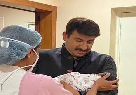 mumbai, Laxmi came, Bhojpuri film actor, MP Manoj Tiwari