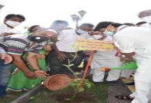 mandsour, Police caught ,Congress leaders and workers ,protest against Scindia