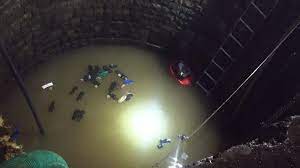 vidisha,Well of death, Four bodies removed, many still missing