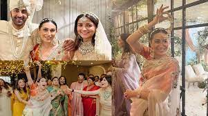 mumbai,   Ranbir-Alia, fans are waiting , Karisma Kapoor