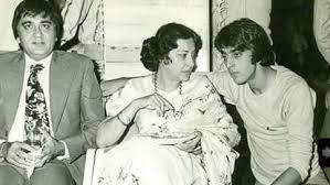 mumbai, Sanjay Dutt ,gets emotional 