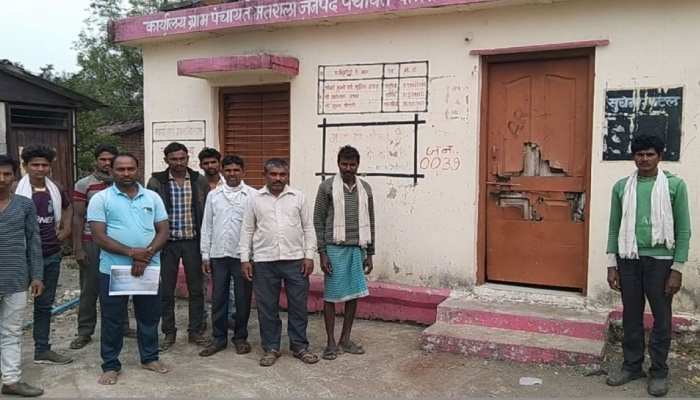 umariya sirpanch sachiv  bhrashtachar 