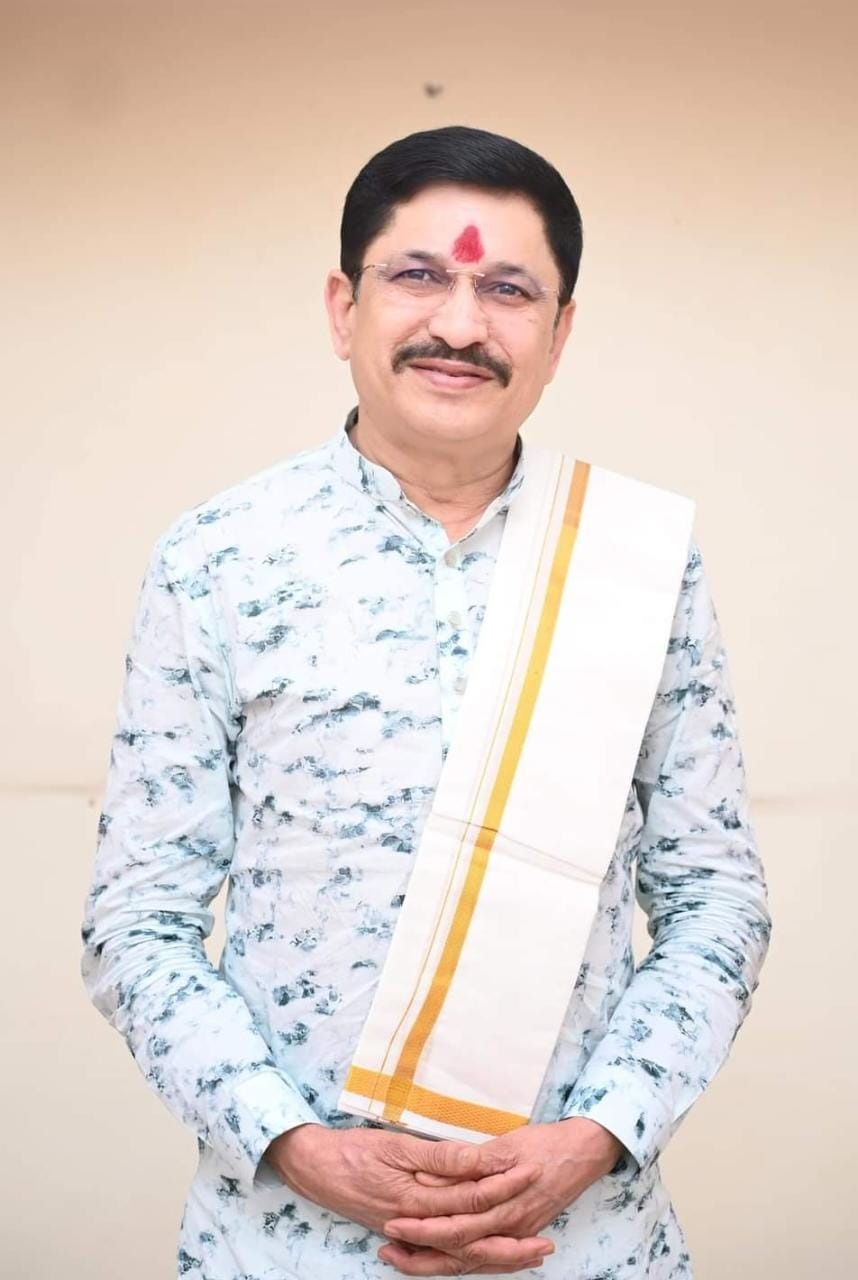 traffic police maiyar vidhayak narayan tripathi CM shivraj singh chouhan 