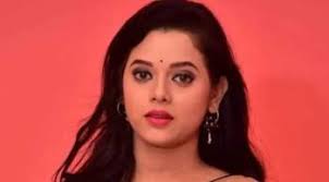 पॉपुलर टी वि  एक्टर रश्मिरेखा  सुसाइड