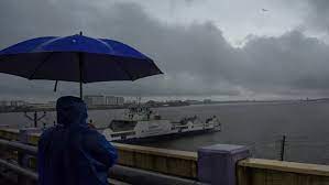 कश्मीर से कन्याकुमारी और कच्छ से कानपुर तक..मानसून ने दस्तक दे दी है.