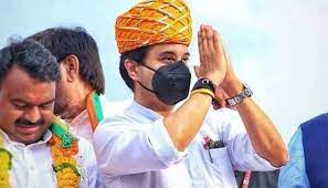 केंद्रीय मंत्री सिंधिया ,वीडी शर्मा का रोड शो