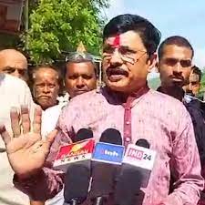 भाजपा विधायक के  चुनाव आयोग पर सवाल