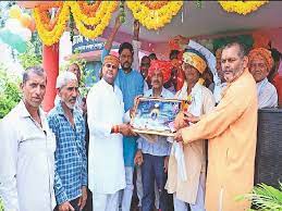 सरपंच ,उपसरपंच ने ली शपथ