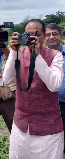 फोटोग्राफी डे पर सीएम की फोटो जर्नलिस्ट को शुभकामनाएं