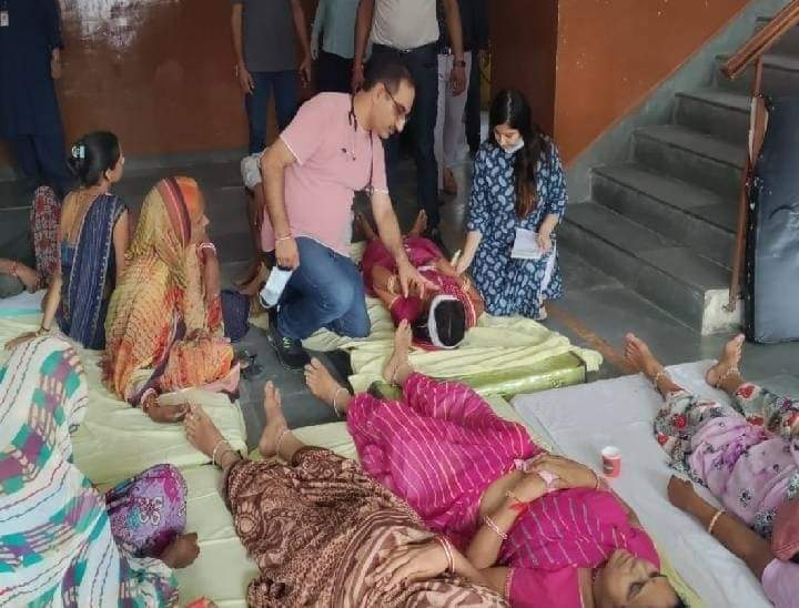 हिमाचल में यात्रियों से भरी बस पलटी