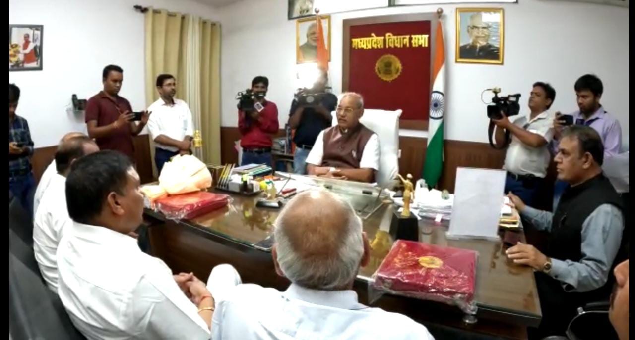 ई-विधान की और बढ़ती मध्यप्रदेश विधानसभा