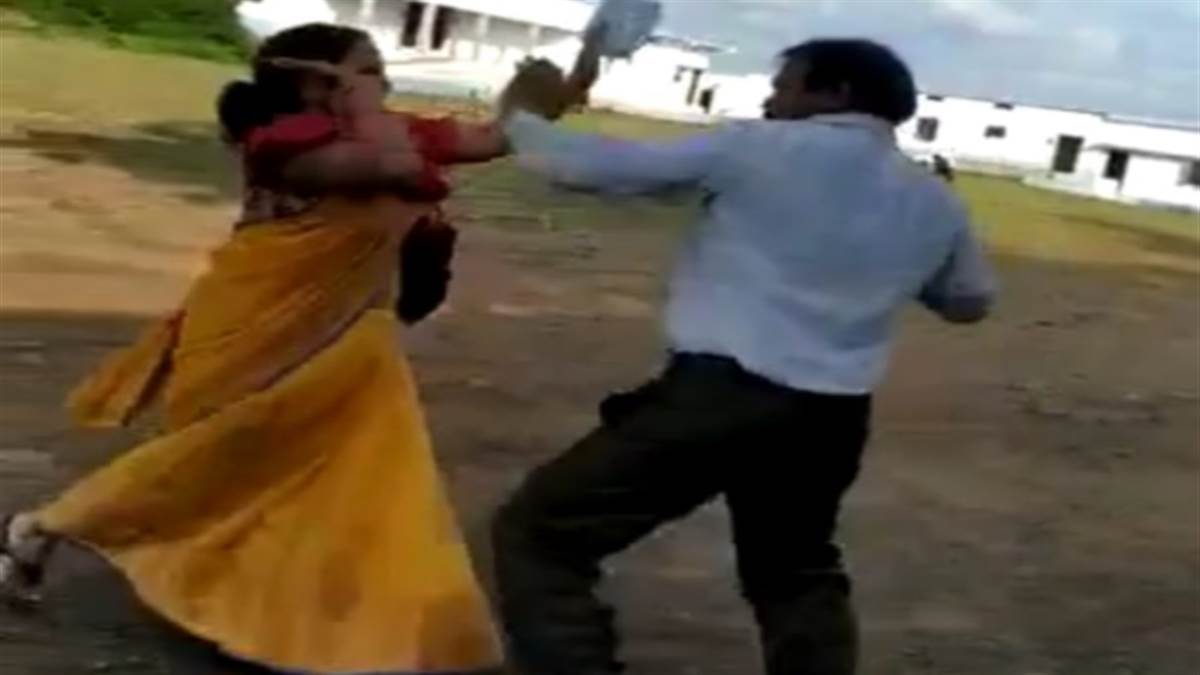 सीएम राइज स्कूल में महिला टीचर ने क्या किया