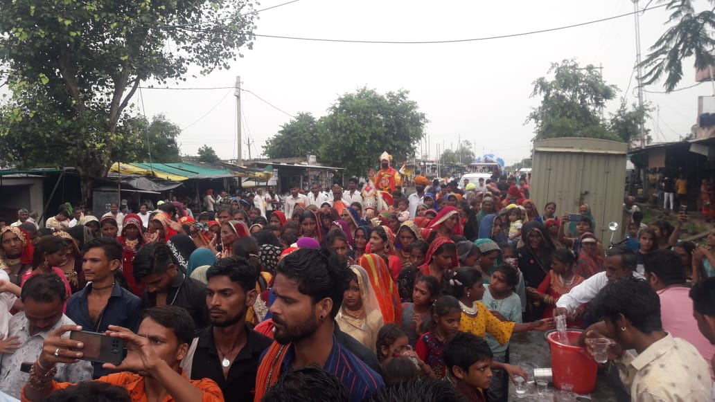 रजत जयंती के मौके पर निकाला गया जुलूस