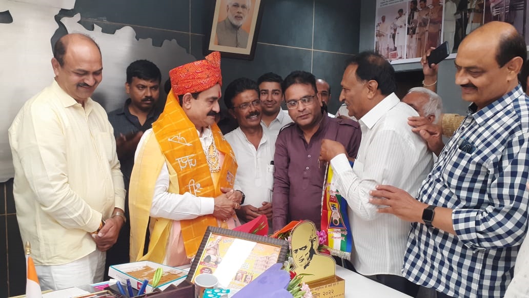 जैन मंदिर में घटना को लेकर अपराधी गिरफ्तार